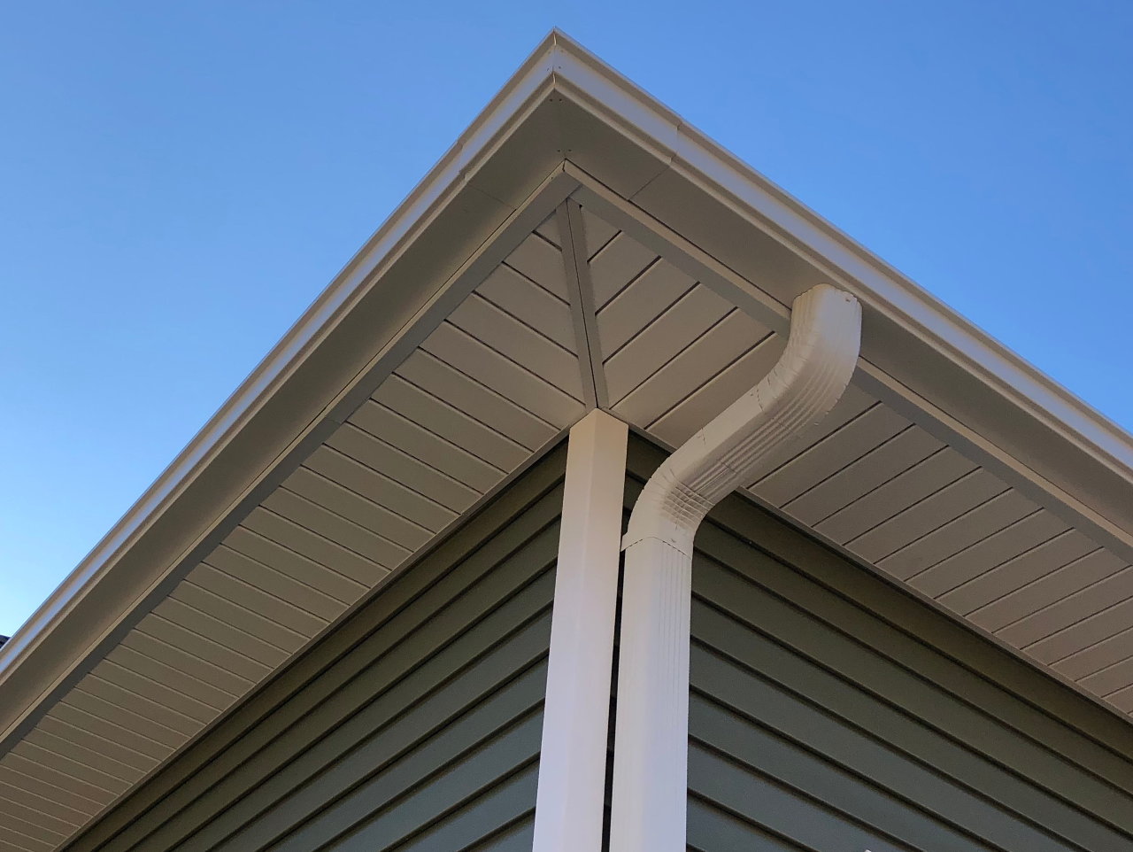 seamless gutter colors